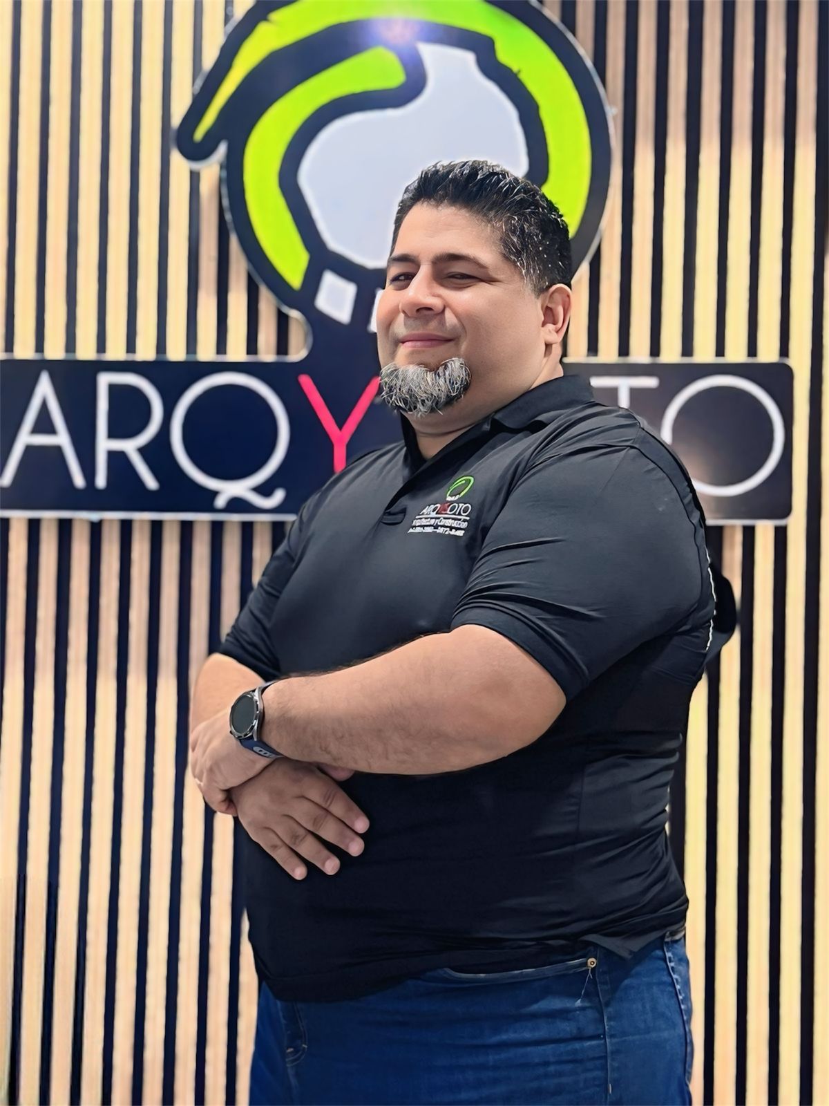 Arq. Jonatan Soto Segura